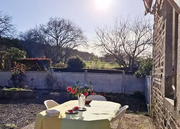 Vakantiehuis Mont Saint Michel Chez Pepe Lucien *